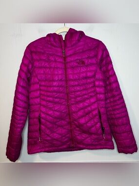The North Face Pink Light Puffer Full-Zip Hooded Jacket Size Medium Women’s